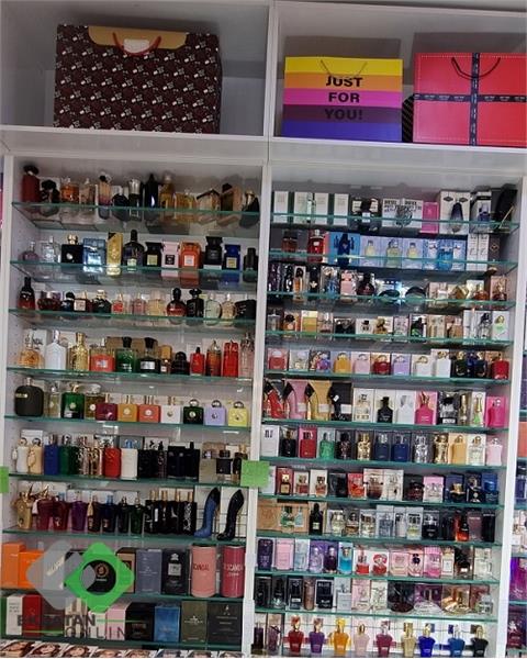 فروشگاه لوازم آرایشی و بهداشتی الی - شهرک اکباتان 3