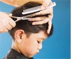 چگونه ترس کودکان را از کوتاه کردن موهایشان از بین ببریم