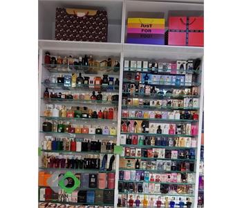 فروشگاه لوازم آرایشی و بهداشتی الی - شهرک اکباتان 3