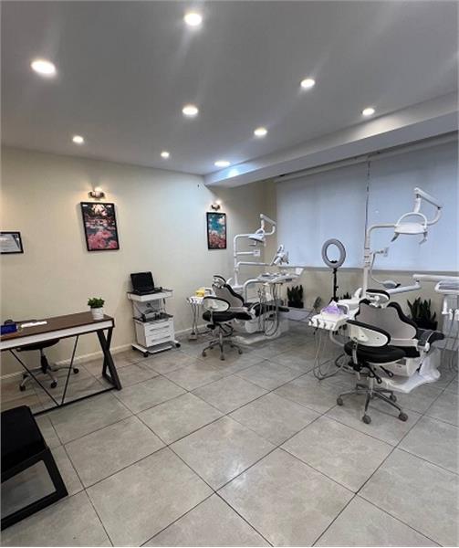 دکتر میلاد غلامرضایی - دندانپزشک شهرک اکباتان 4