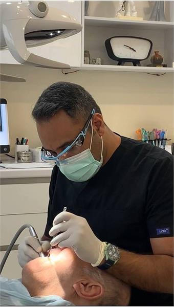 دکتر میلاد غلامرضایی - دندانپزشک شهرک اکباتان 6