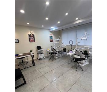 دکتر میلاد غلامرضایی - دندانپزشک شهرک اکباتان 4